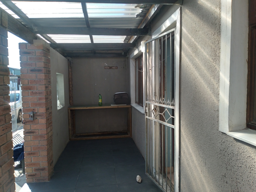 2 Bedroom Property for Sale in Belhar Western Cape